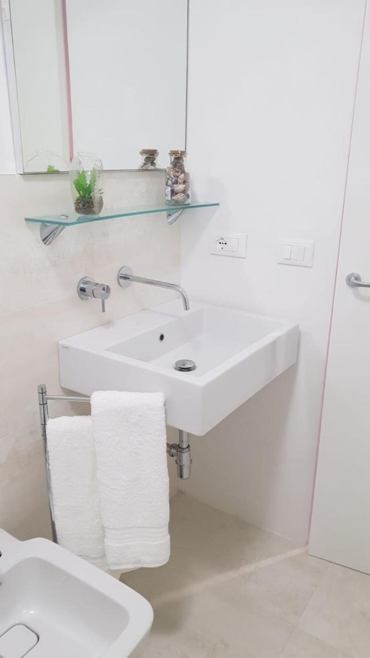 Snc1018 Modern Boutique Apartment 威尼斯 外观 照片
